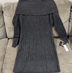 By&by Junior's long sleeve sweater dress